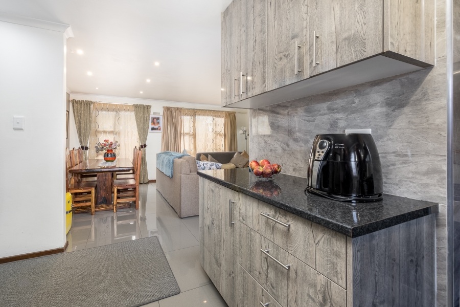 3 Bedroom Property for Sale in Danarant Western Cape